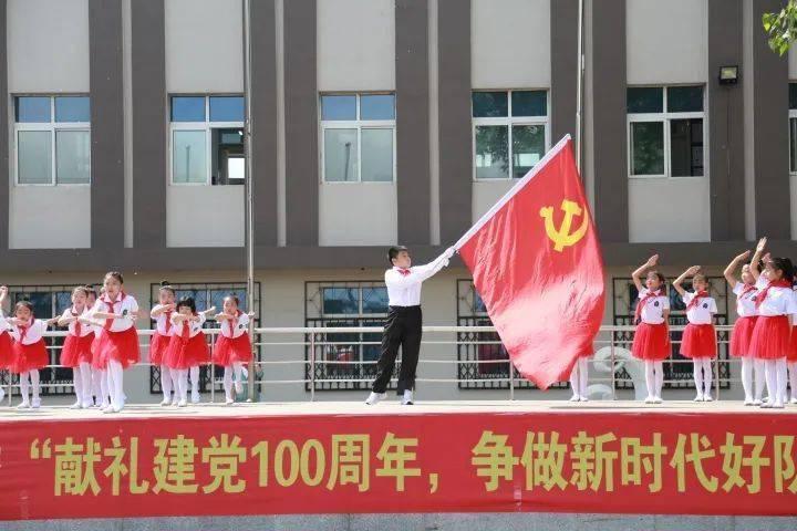 一个平凡人 一颗敬业心