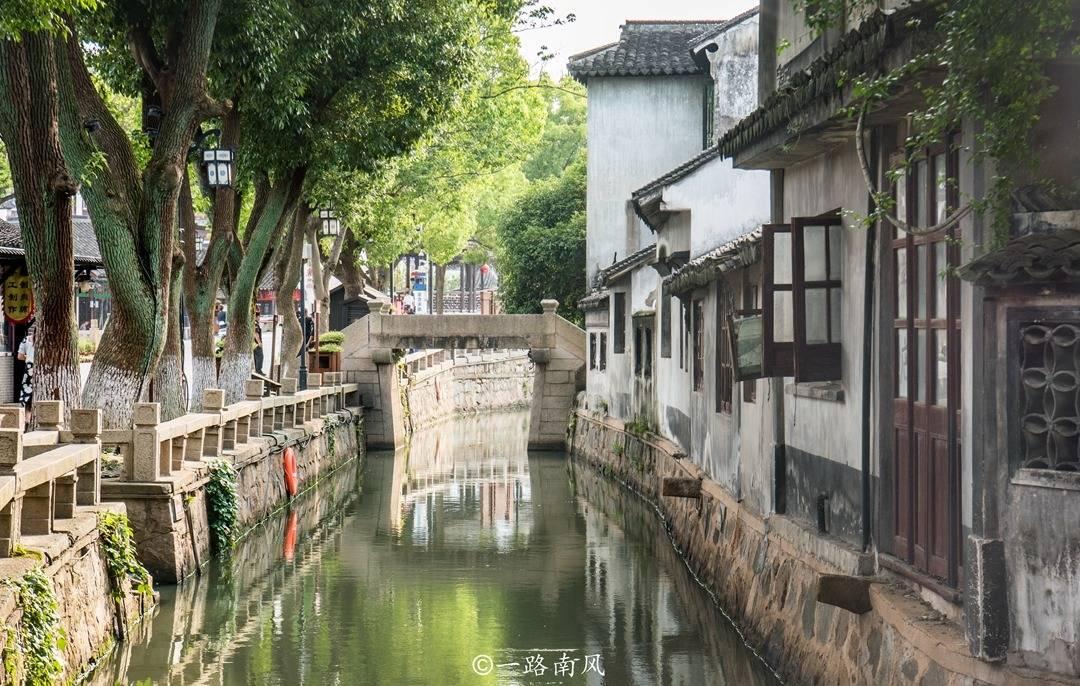 小甜甜在全场7中1表现糟糕，外援地位岌岌可危，王世龙面临考验